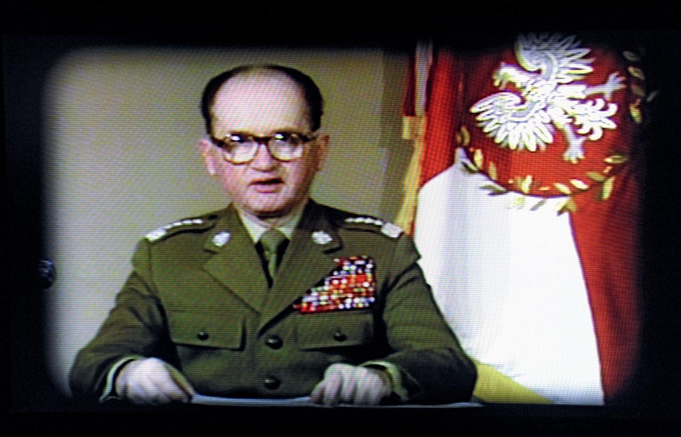 Wystąpienie Wojciecha Jaruzelskiego wprowadzającego w&nbsp;Polsce stan wojenny