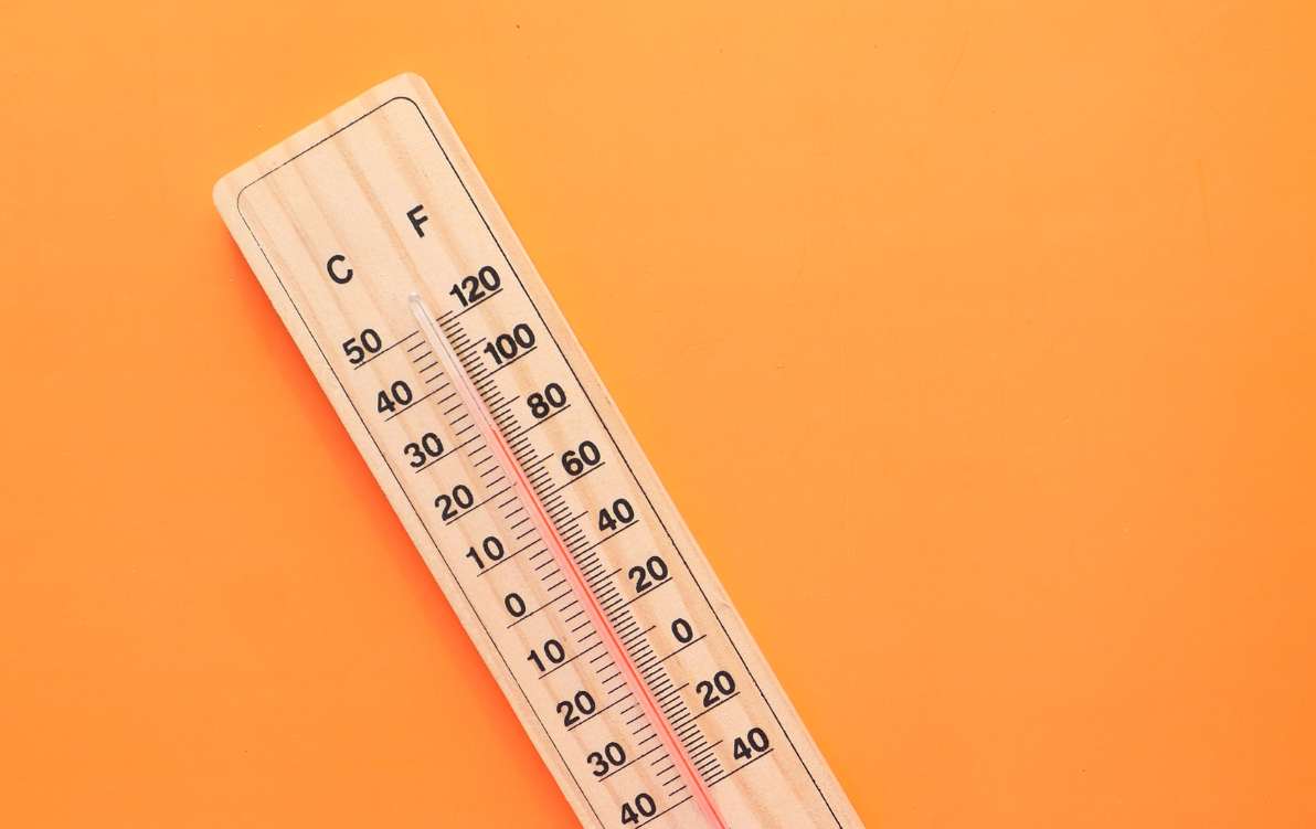 Termomter wskazujący wysoką temperaturę powietrza