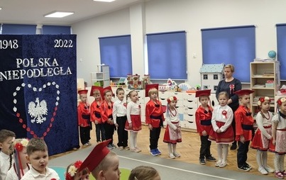 Zdjęcie do Drawskie przedszkolaki wystąpiły przed rodzicami 