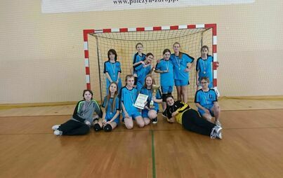 Zdjęcie do Turniej piłki ręcznej dziewcząt &bdquo;Sport na start&rdquo;