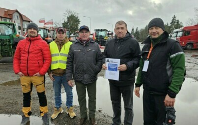Zdjęcie do Rolnicy przekazali Burmistrzowi Drawska Pomorskiego swoje postulaty