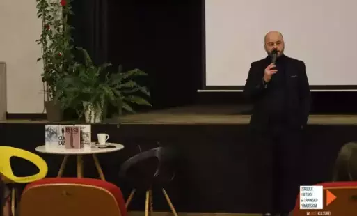 Zdjęcie do  Spotkanie autorskie z Marcinem Grzelakiem w Drawskiej Bibliotece