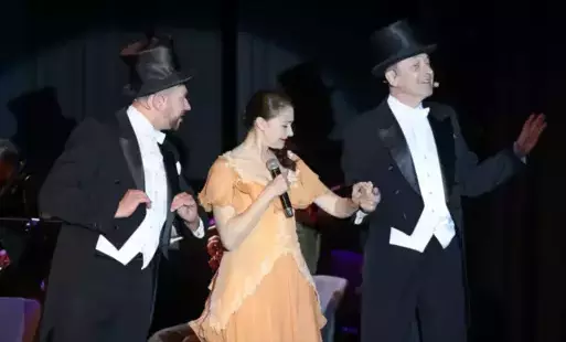 Zdjęcie do Reprezentacyjny Zesp&oacute;ł Artystyczny Wojska Polskiego na scenie Ośrodka Kultury w Drawsku Pomorskim!