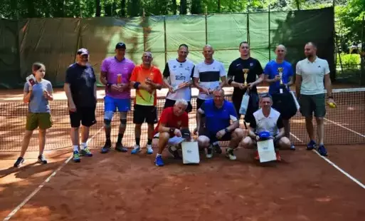 Zdjęcie do Turniej deblowy o Puchar Burmistrza Drawska Pomorskiego rozstrzygnięty