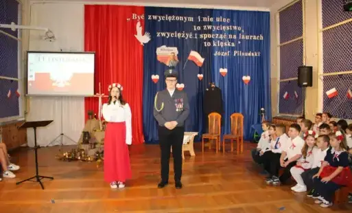 Zdjęcie do Obchody Narodowego Święta Niepodległości w Szkole Podstawowej w Nętnie.