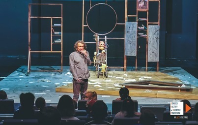 Zdjęcie do Wizyta młodych widz&oacute;w w Teatrze Lalek Pleciuga