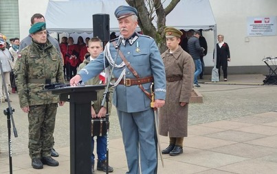 Zdjęcie do 11 listopada. Narodowe Święto Niepodległości - uroczystości w Drawsku Pomorskim