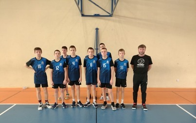 Zdjęcie do Powiatowe Igrzyska Młodzieży Szkolnej oraz Igrzyska Dzieci w Koszyk&oacute;wce Dziewcząt i Chłopc&oacute;w w  SP 1 w Drawsku Pomorskim