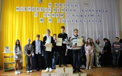Zdjęcie do XI Edycja Międzyszkolnego Konkursu "Z Janem Pawłem II w III Tysiąclecie&rdquo;