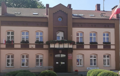 Zdjęcie do Remont w budynku Urzędu Miejskiego w Drawsku Pomorskim przy ul. Gen. Wł. Sikorskiego 41.Informacja dla interesant&oacute;w