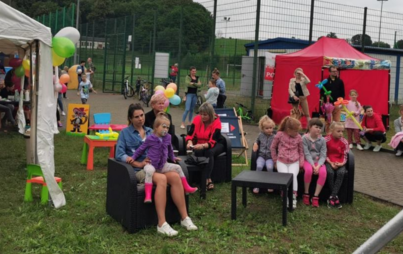 Zdjęcie do Rodzinny Piknik Literacki w Ostrowicach