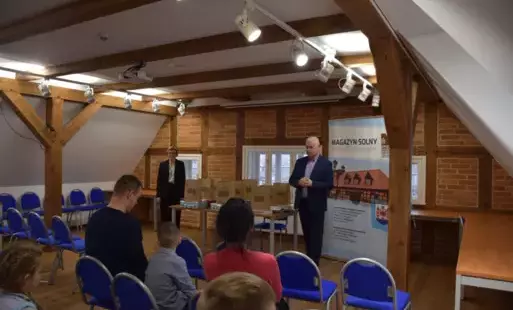 Zdjęcie do Ogłoszenie wynik&oacute;w konkursu plastycznego &bdquo;MOJE SPOTKANIE Z ZABYTKAMI&rdquo; 