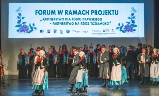 Zdjęcie do Rozmowa o kulturze i tradycji regionu - Forum "Partnerstwo dla folku drawskiego"