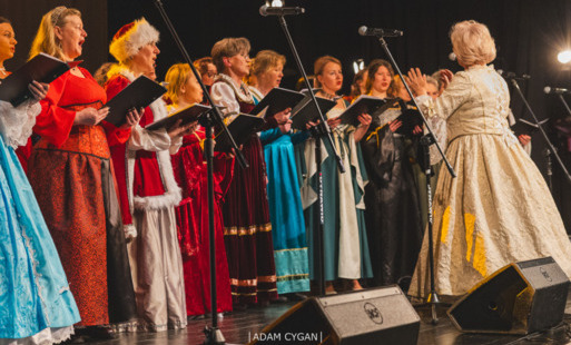 Zdjęcie do Owacje na stojąco w Centrum Kultury. Sukces projektu "Muzyczna Odyseja Miłosna"