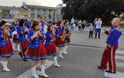 Zdjęcie do Młodzieżowa Orkiestra Dęta z Drawska Pomorskiego wr&oacute;ciła do koncertowania