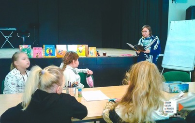 Zdjęcie do Spotkanie z autorką Zofią  Stanecką w Drawskiej Bibliotece